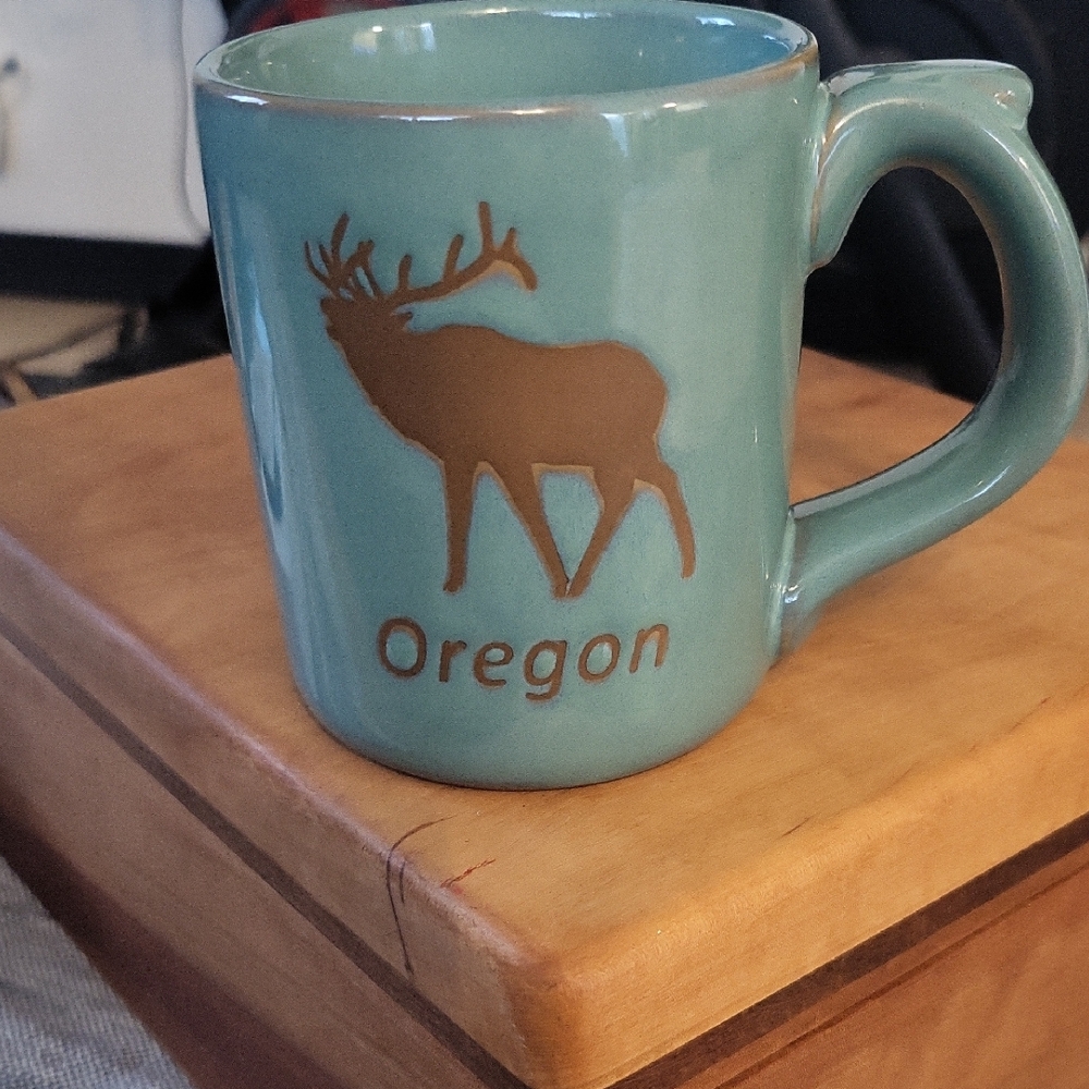 Source Unknown Oregon Elk Mug - Teal and Brown